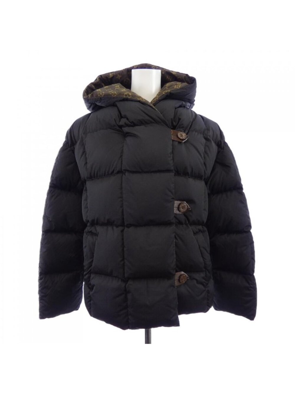 Louis Vuitton Long Sleeve Pillow Puffer Jacket Down